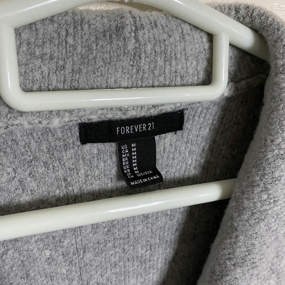 Brand New Forever 21 Cardigan in Size M - Picture 3 of 4